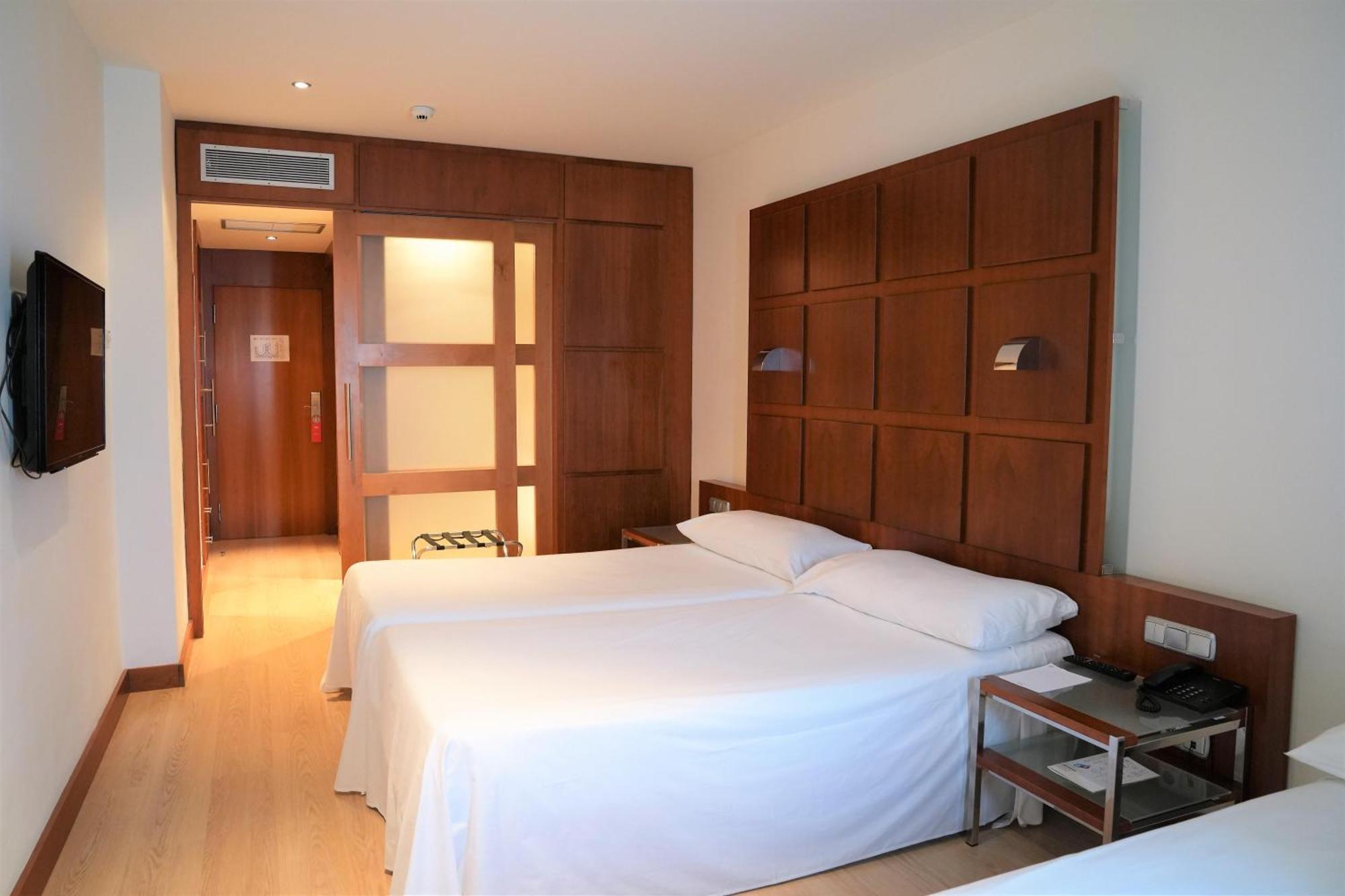 Port Azafata Valencia Hotel Manises Luaran gambar