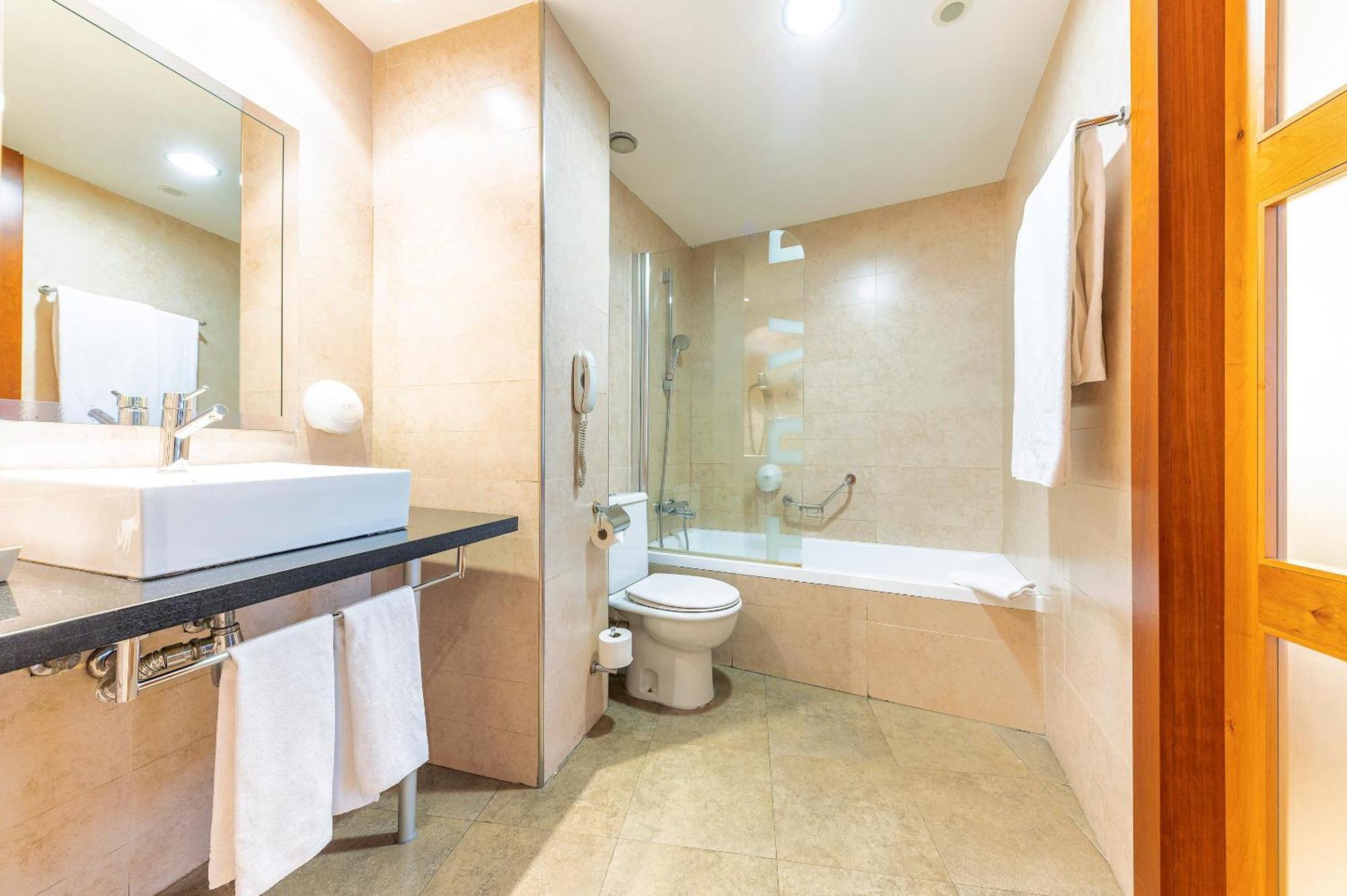 Port Azafata Valencia Hotel Manises Luaran gambar